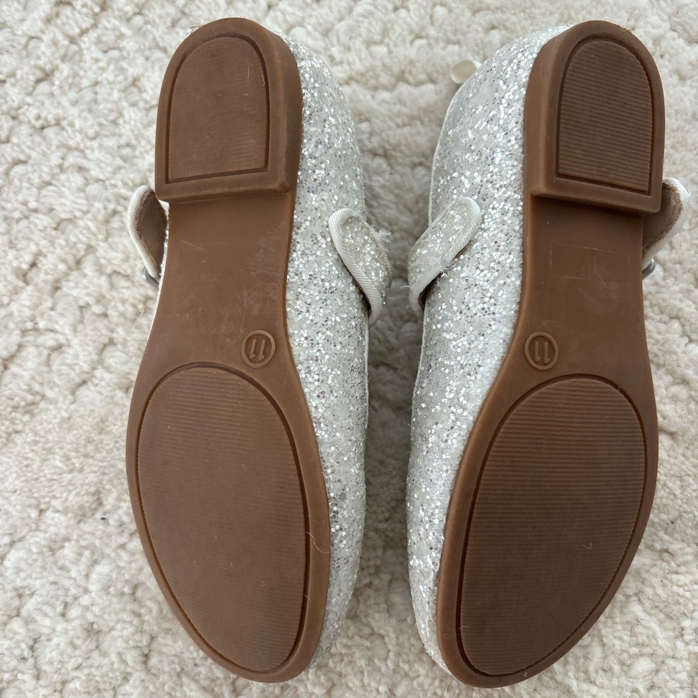 GAP Sparkly Mary Janes - Picture 4 of 5